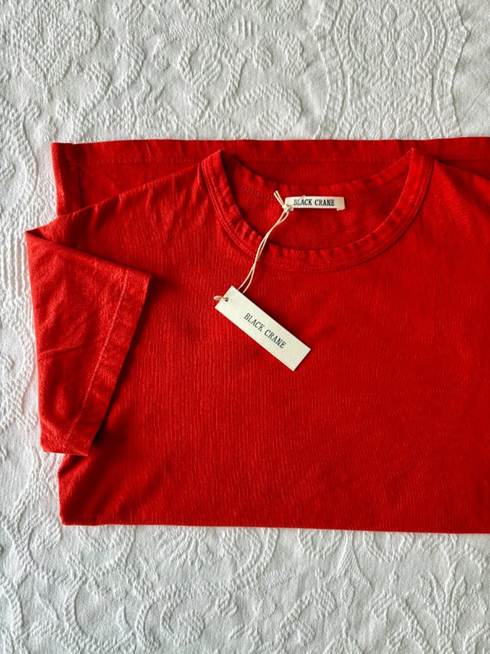 Black Crane Regular Short Sleeve Tee in Red - Sz. XS - Brand New with Tags - Picture 3 of 13